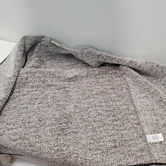 Talbots Brown Faux Sherpa Suede Vest Size Medium Petite - Picture 10 of 10